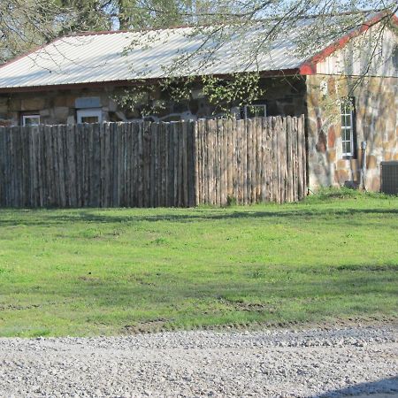 Berrybramble Cottage Talihina Exterior photo